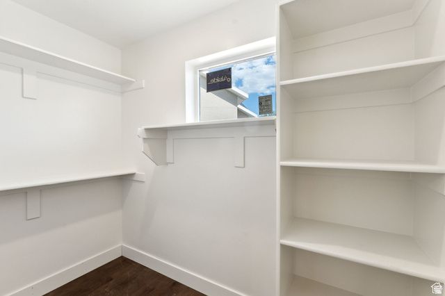 1621 N ANGEL ST, Layton, UT 84041