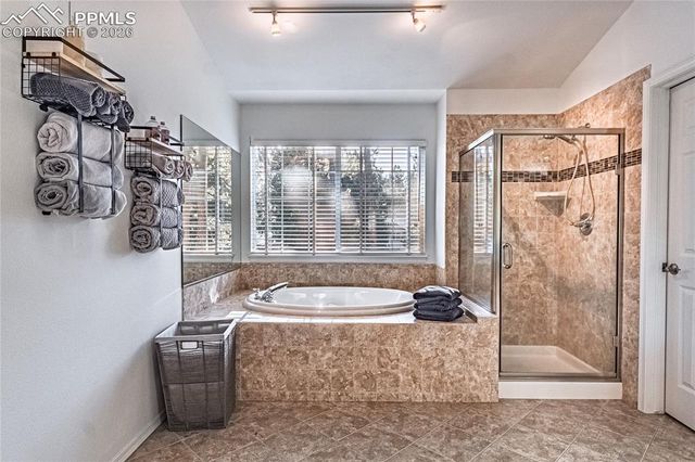 1530 Windwood Court, Colorado Springs, CO 80921