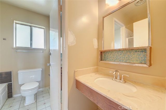 9579 Adams Avenue, Huntington Beach, CA 92646