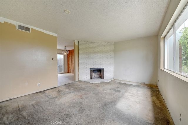 9579 Adams Avenue, Huntington Beach, CA 92646