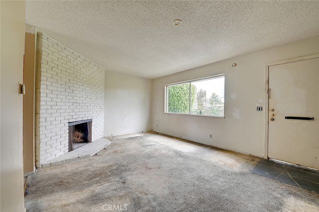 9579 Adams Avenue, Huntington Beach, CA 92646