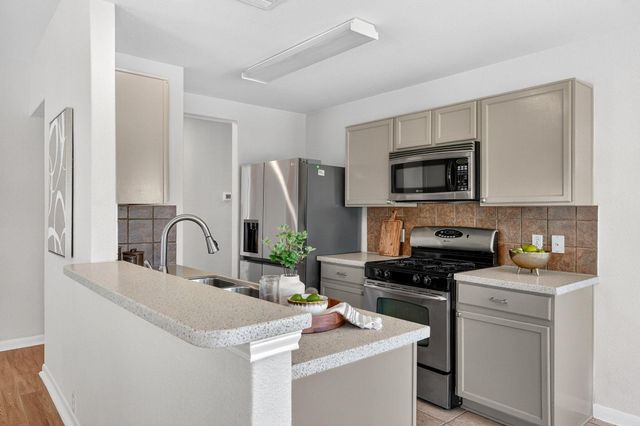 2210 John Tee DR, Cedar Park, TX 78613