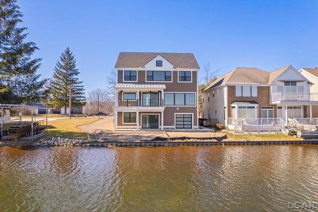 6820 Devils Lake Highway, Manitou Beach, MI 49253