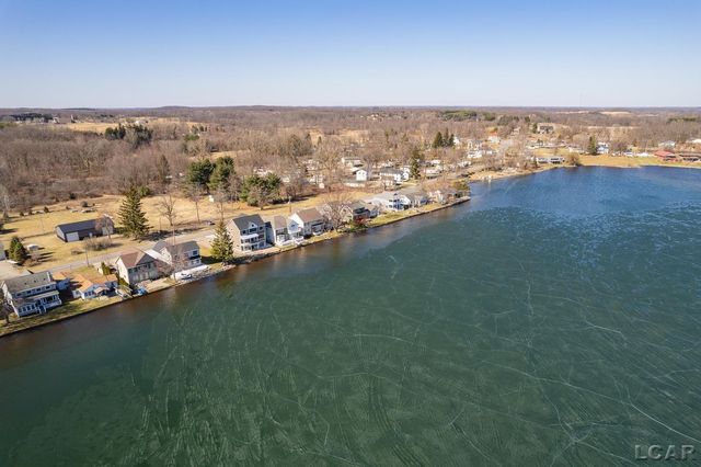 6820 Devils Lake Highway, Manitou Beach, MI 49253