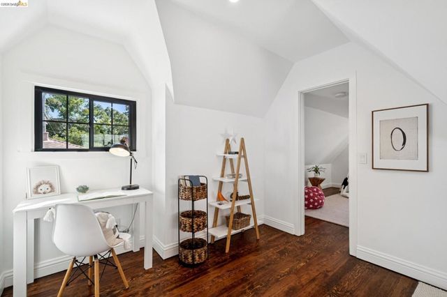 2309 Leimert Blvd, Oakland, CA 94602