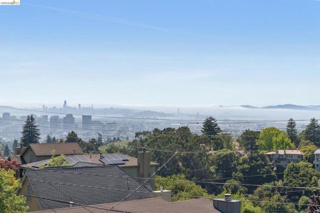 2309 Leimert Blvd, Oakland, CA 94602