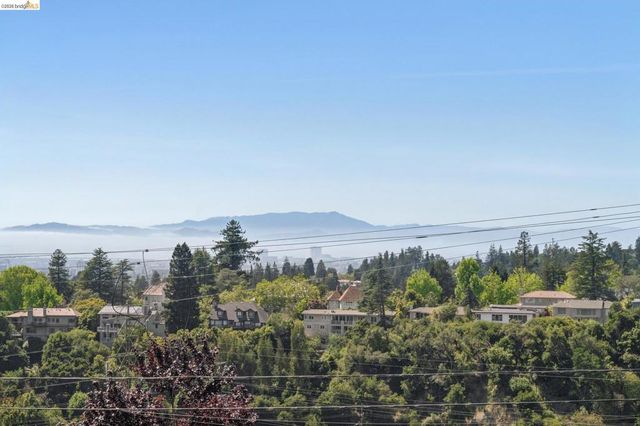 2309 Leimert Blvd, Oakland, CA 94602