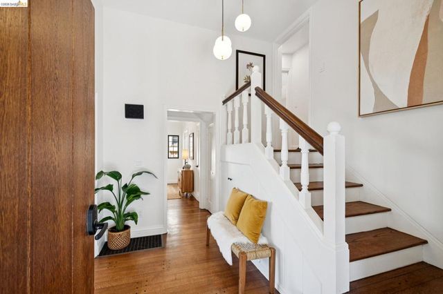 2309 Leimert Blvd, Oakland, CA 94602