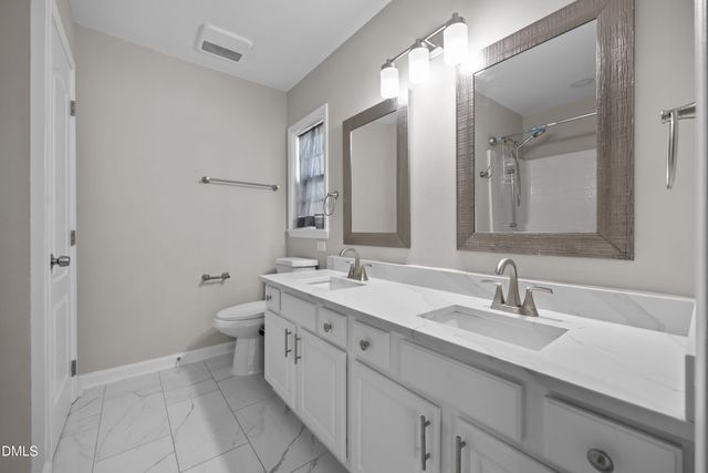 220 Honeywell Way, Fuquay Varina, NC 27526