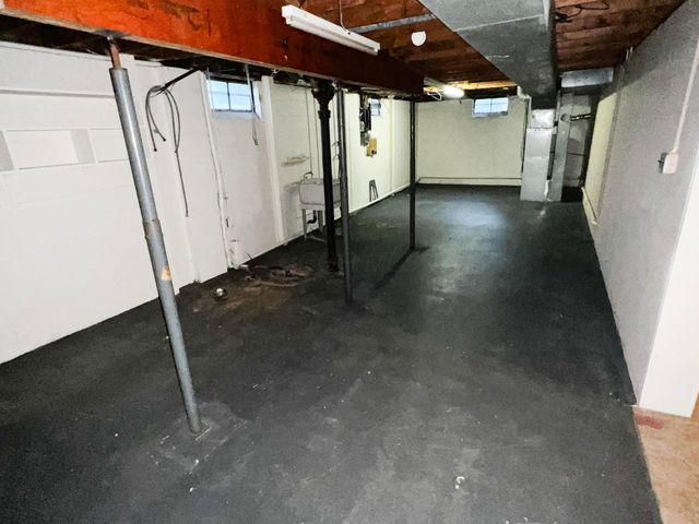 4303 Colby Avenue, Columbus, OH 43227