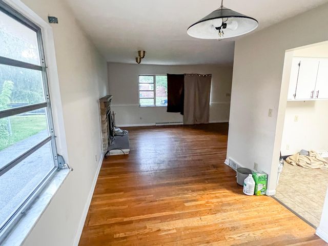 4303 Colby Avenue, Columbus, OH 43227