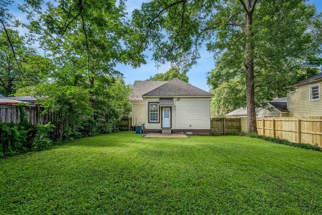 2044 VINTON AVE, Memphis, TN 38104