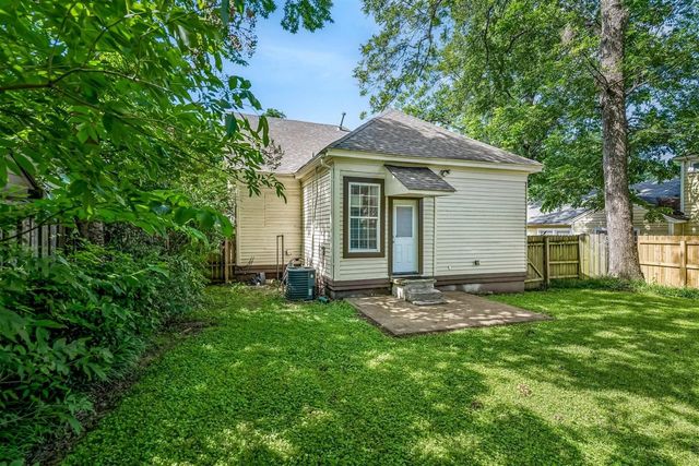 2044 VINTON AVE, Memphis, TN 38104