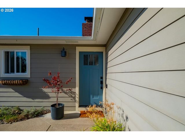 3626 Three Lakes Rd Se, Albany, OR 97322