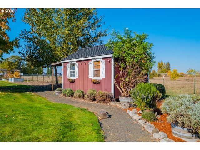 3626 Three Lakes Rd Se, Albany, OR 97322