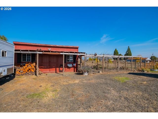 3626 Three Lakes Rd Se, Albany, OR 97322