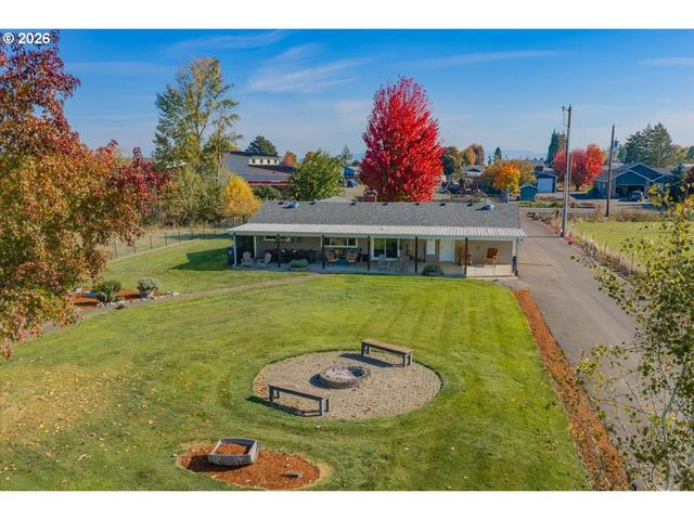 3626 Three Lakes Rd Se, Albany, OR 97322
