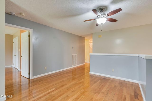 405 Manor Drive B, Kingsport, TN 37660