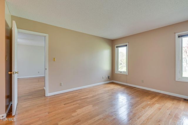 405 Manor Drive B, Kingsport, TN 37660