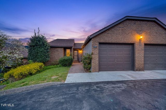 405 Manor Drive B, Kingsport, TN 37660