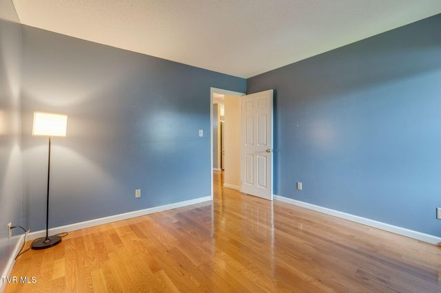 405 Manor Drive B, Kingsport, TN 37660