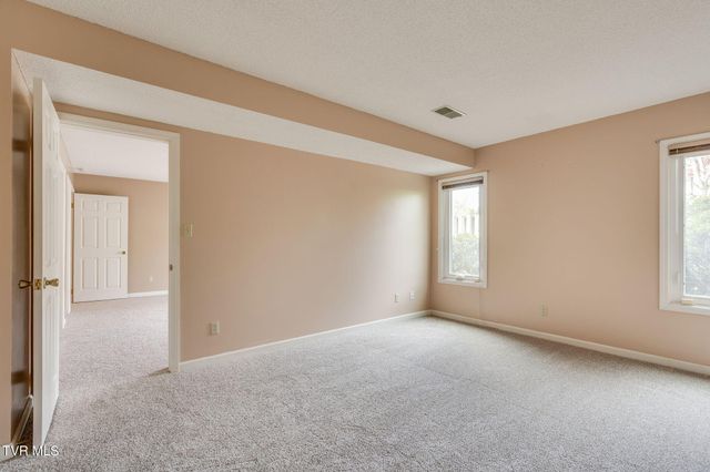 405 Manor Drive B, Kingsport, TN 37660