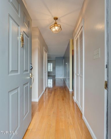 405 Manor Drive B, Kingsport, TN 37660