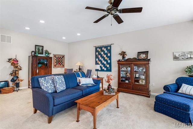 5640 Hillcamp Court, Unincorporated, MO 63128