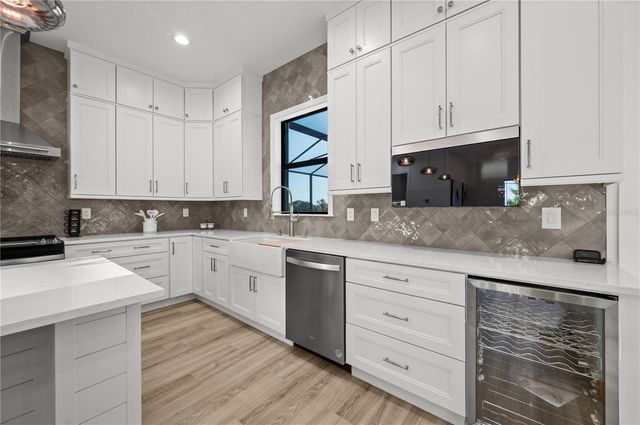 10401 SUNDAY DRIVE, Port Charlotte, FL 33981