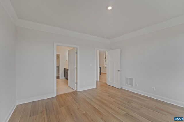 141 SPRINGDALE RD, Waynesboro, VA 22980