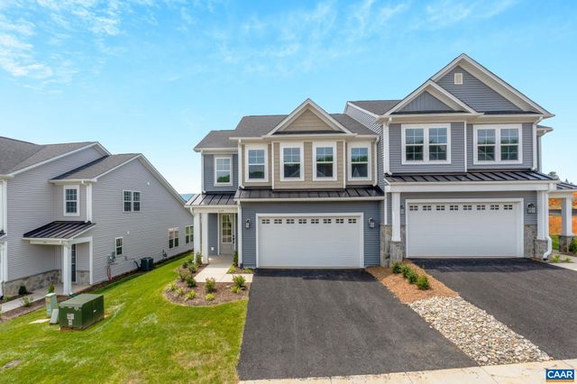 141 SPRINGDALE RD, Waynesboro, VA 22980