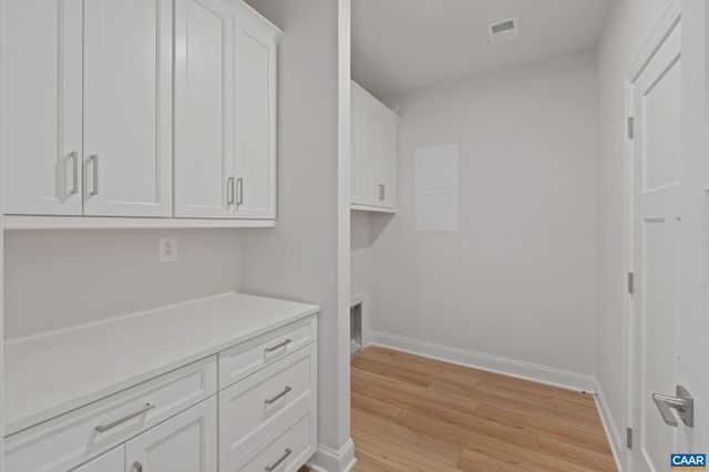 141 SPRINGDALE RD, Waynesboro, VA 22980