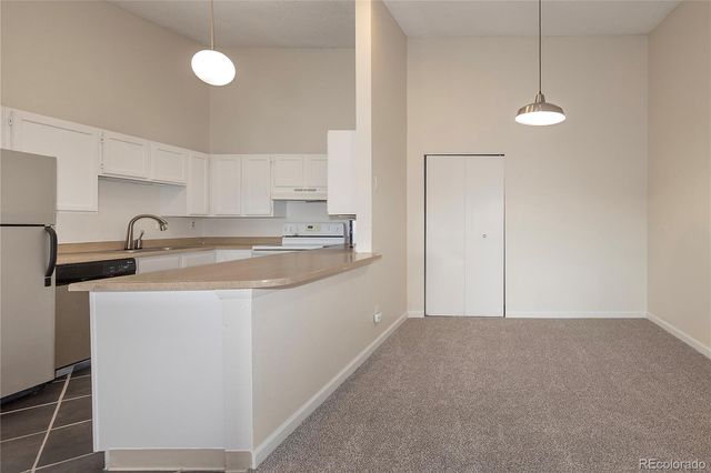 2280 S Oswego Way 305, Aurora, CO 80014