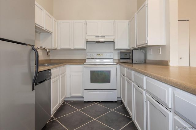 2280 S Oswego Way 305, Aurora, CO 80014