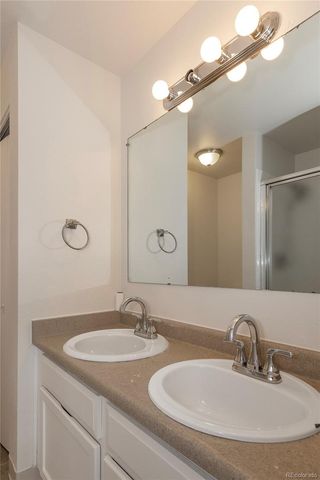 2280 S Oswego Way 305, Aurora, CO 80014
