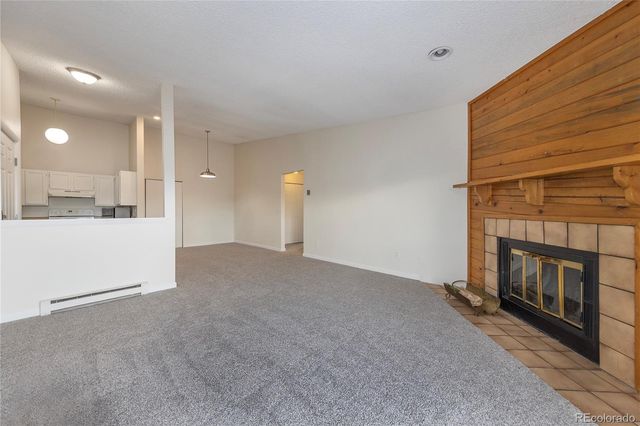 2280 S Oswego Way 305, Aurora, CO 80014