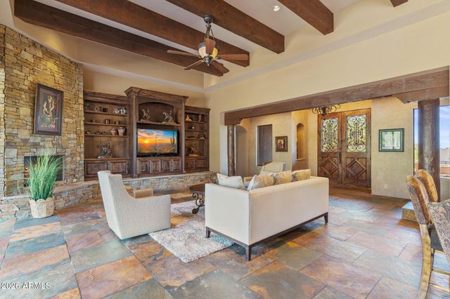 6832 E STAGECOACH Pass, Carefree, AZ 85377