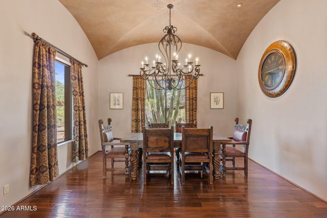 6832 E STAGECOACH Pass, Carefree, AZ 85377