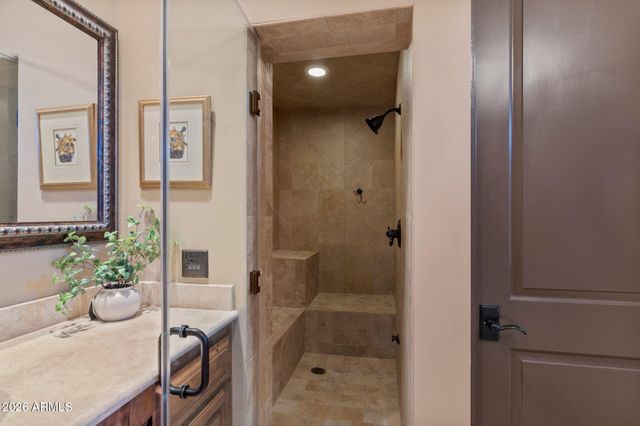 6832 E STAGECOACH Pass, Carefree, AZ 85377