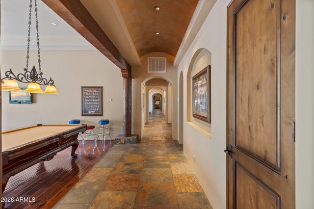 6832 E STAGECOACH Pass, Carefree, AZ 85377