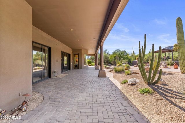 6832 E STAGECOACH Pass, Carefree, AZ 85377
