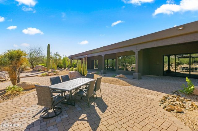 6832 E STAGECOACH Pass, Carefree, AZ 85377