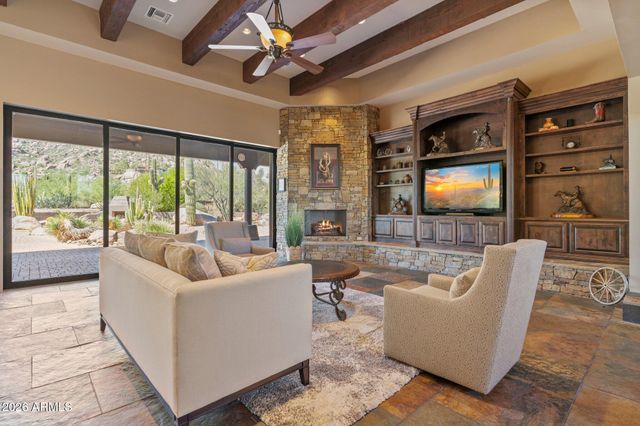 6832 E STAGECOACH Pass, Carefree, AZ 85377