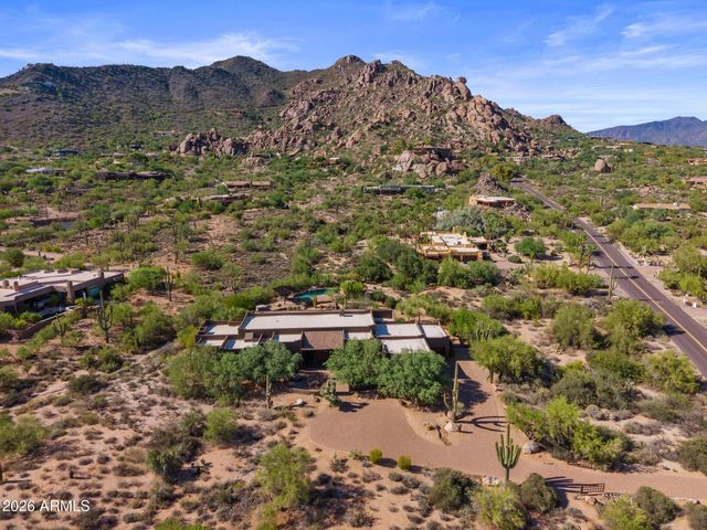 6832 E STAGECOACH Pass, Carefree, AZ 85377