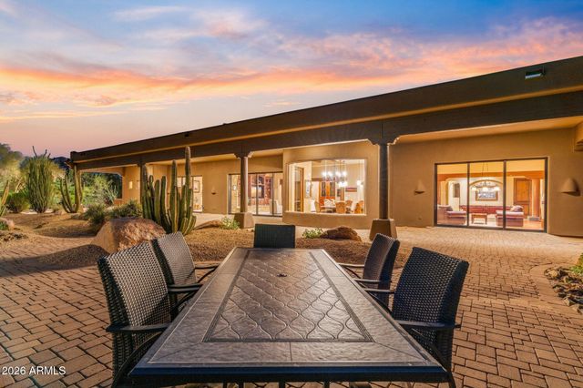 6832 E STAGECOACH Pass, Carefree, AZ 85377