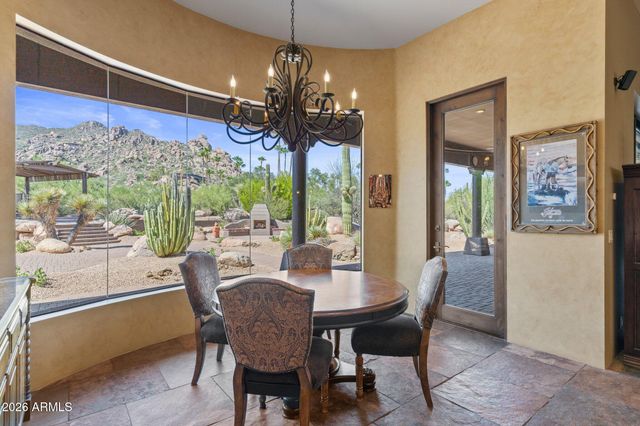 6832 E STAGECOACH Pass, Carefree, AZ 85377