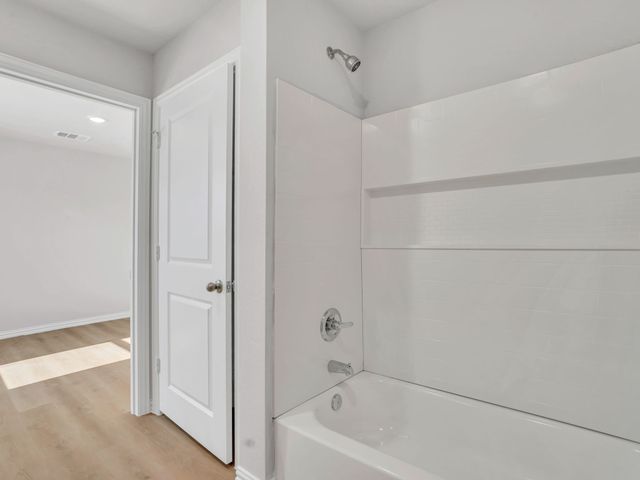 3001 Grey Wolf Circle 121, Denton, TX 76209
