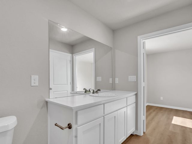 3001 Grey Wolf Circle 121, Denton, TX 76209