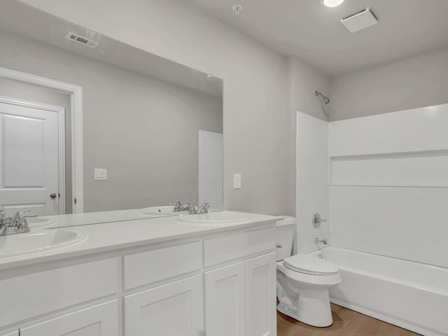 3001 Grey Wolf Circle 121, Denton, TX 76209