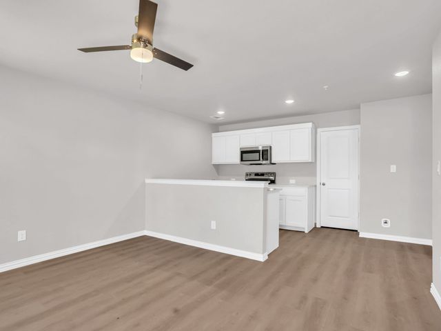 3001 Grey Wolf Circle 121, Denton, TX 76209